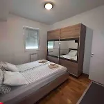 Lägenhet Luxury Nefertiti Skopje